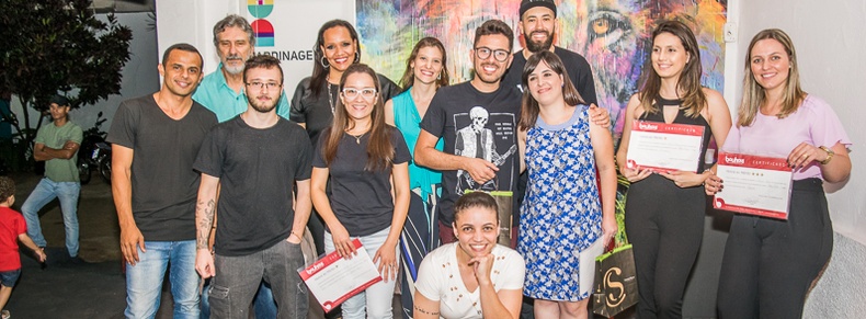 Exposição Fotográfica Ultra Colors