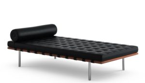 Sofá projetado por Mies van der Rohe e Lili Reich - Fonte: Casa Vogue
